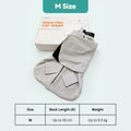 Purrttie Snug Pro Cat Wrap in size M with dimensions and weight guide.