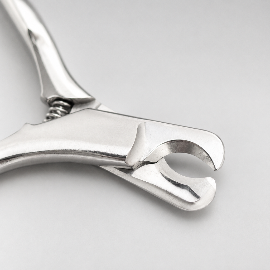 Close-up of the sharp stainless steel blades of the Purrttie cat nail clipper